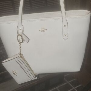 Coach White Tote Bag and Wallet Set